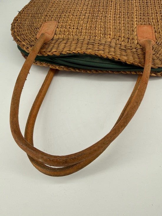 Vintage Wicker Hand Bag - Picture 6 of 6
